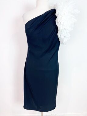 TADASHI SHOJI BLACK ONE SHOULDER DRESS LARGE WHICH FLORAL PUFF SZ 8